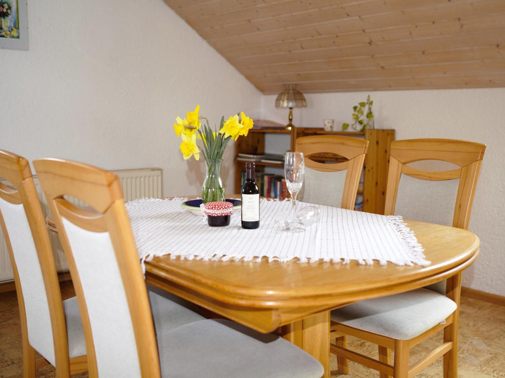 Ferienwohnung Schillinger ซาสบาค อัม ไคเซอร์ชตูล ภายนอก รูปภาพ